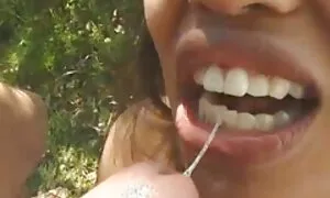 Marito tettone mature nude dà moglie sorella barare